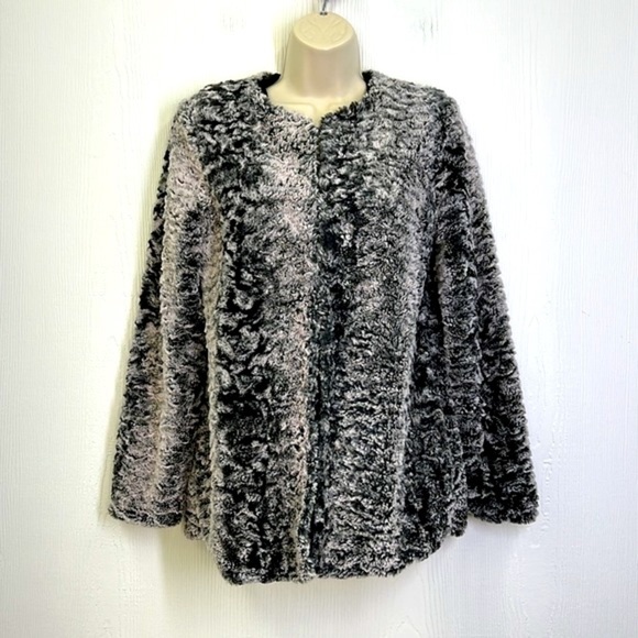 Chelsea & Violet - Black And White Teddy Soft Hook &  Eye Lined Coat Size Small - Picture 2 of 11